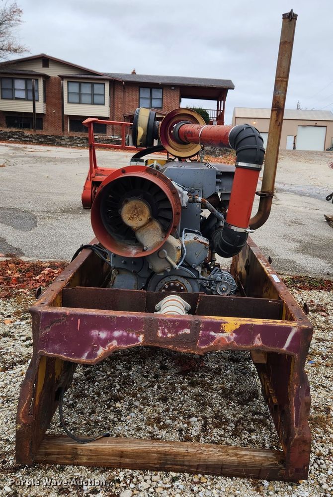 image for item JB9795 Deutz  engine