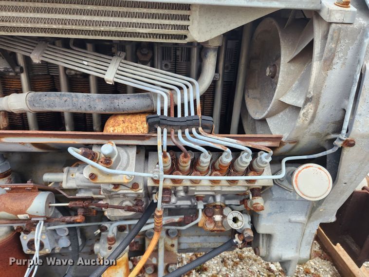 image for item JB9795 Deutz  engine