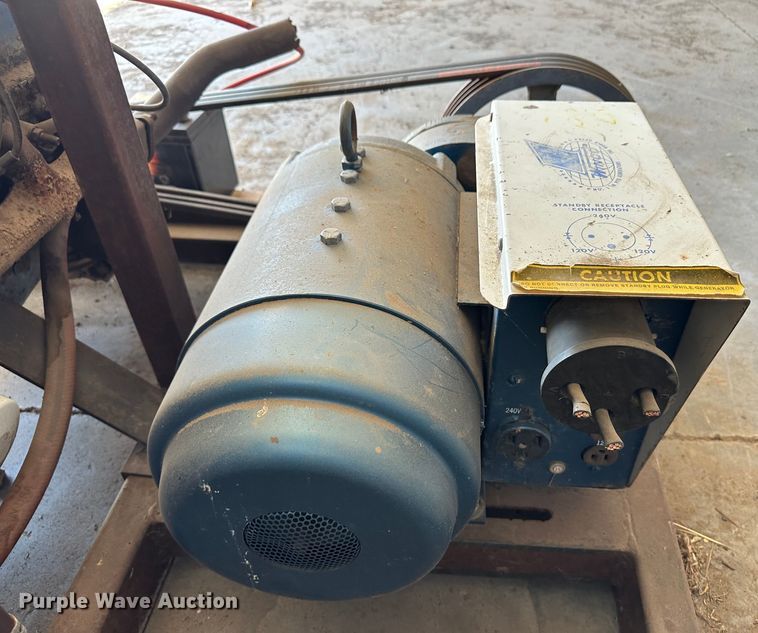 image for item JD9134 Winco 25PTOC-3  generator