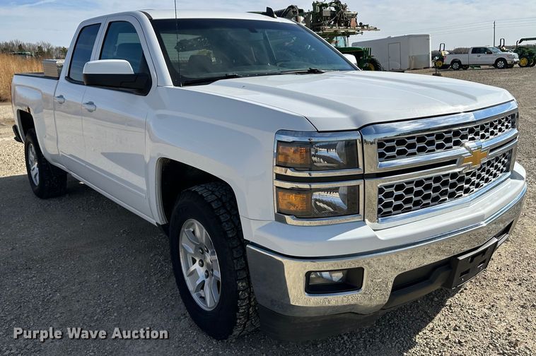 image for item JD9174 2015 Chevrolet Silverado 1500  Double Cab pickup truck
