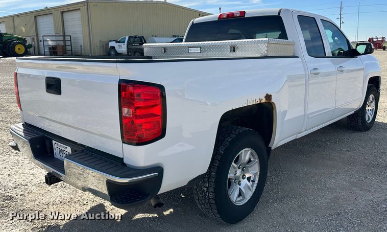image for item JD9174 2015 Chevrolet Silverado 1500  Double Cab pickup truck
