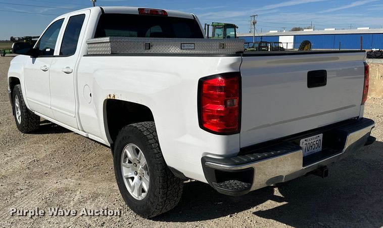 image for item JD9174 2015 Chevrolet Silverado 1500  Double Cab pickup truck