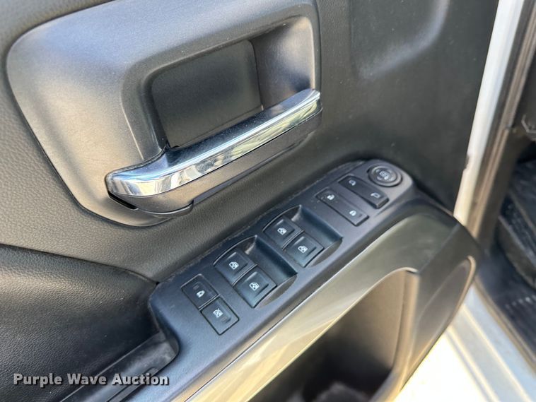 image for item JD9174 2015 Chevrolet Silverado 1500  Double Cab pickup truck