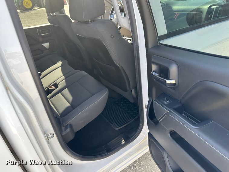 image for item JD9174 2015 Chevrolet Silverado 1500  Double Cab pickup truck