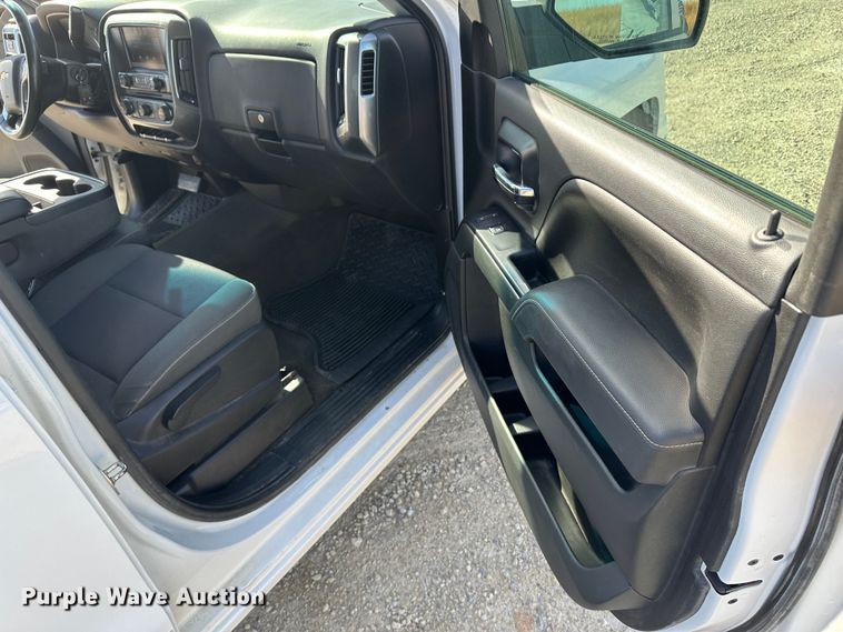 image for item JD9174 2015 Chevrolet Silverado 1500  Double Cab pickup truck