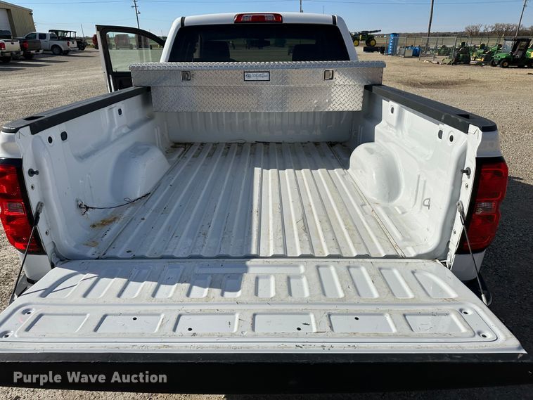 image for item JD9174 2015 Chevrolet Silverado 1500  Double Cab pickup truck