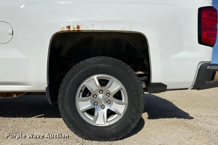 image for item JD9174 2015 Chevrolet Silverado 1500  Double Cab pickup truck