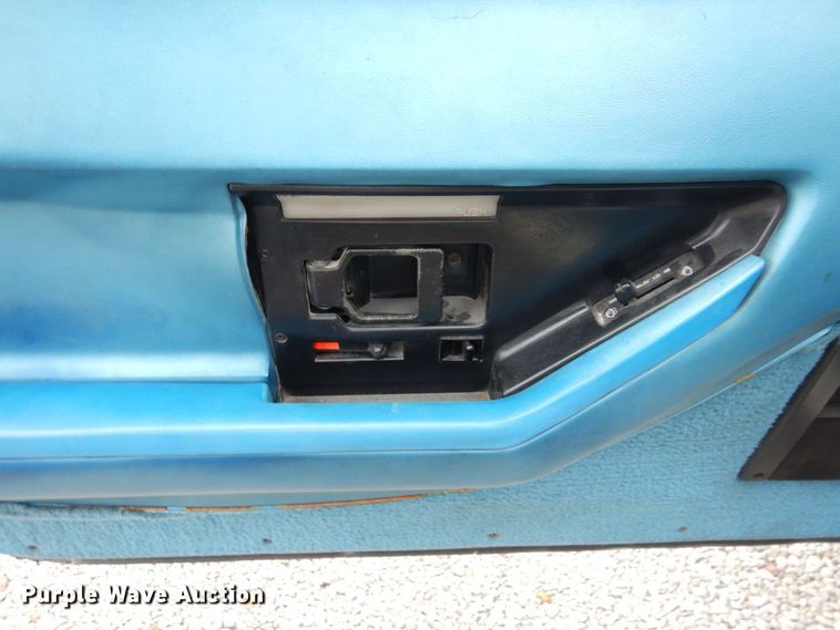 image for item JK9036 1988 Chevrolet Corvette  convertible