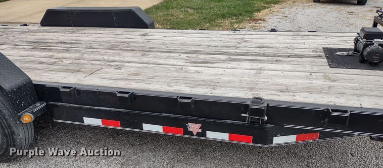 image for item JK9049 2018 PJ CC202  utility trailer