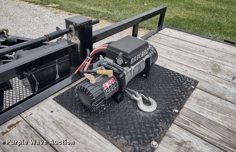 image for item JK9049 2018 PJ CC202  utility trailer