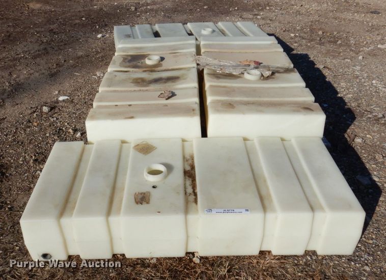 image for item JL9778 (4) poly tanks