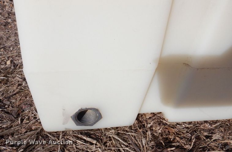 image for item JL9778 (4) poly tanks