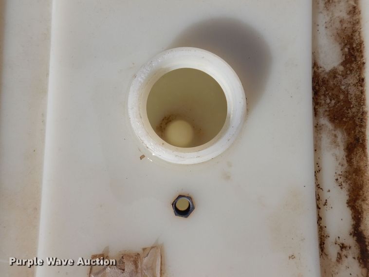 image for item JL9778 (4) poly tanks