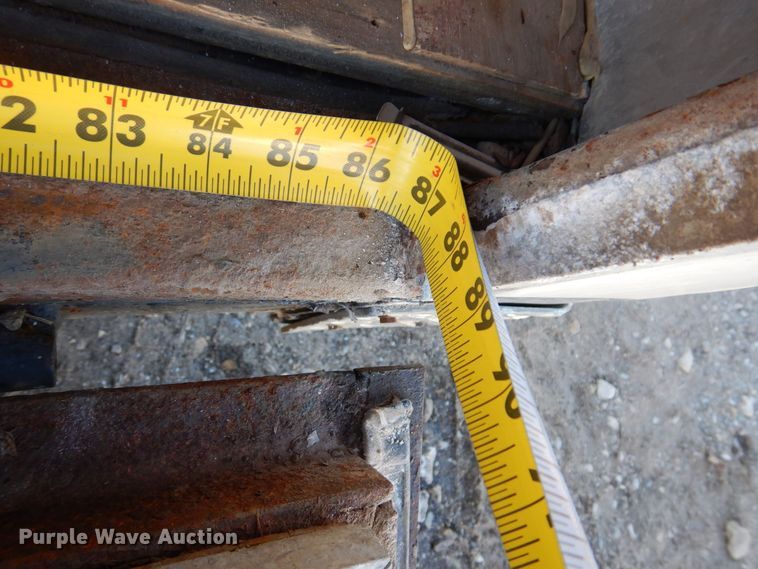 image for item JL9779 2013 Diamond  splice trailer