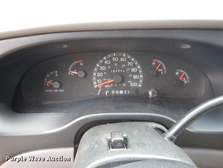 image for item JL9780 1997 Ford E450  shuttle bus