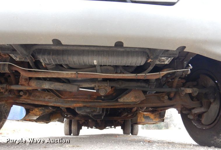 image for item JL9780 1997 Ford E450  shuttle bus