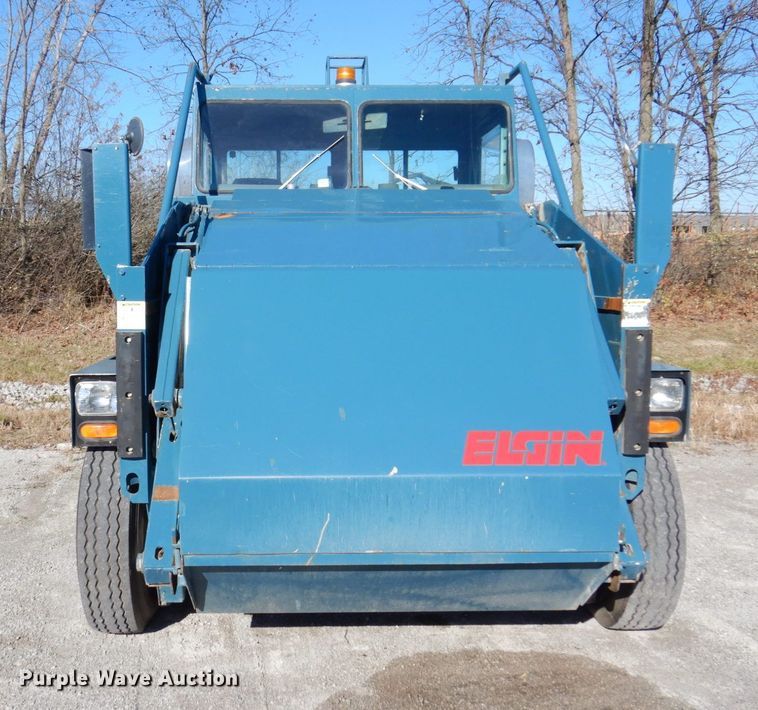 image for item JL9781 1995 Elgin Pelican Series P  street sweeper