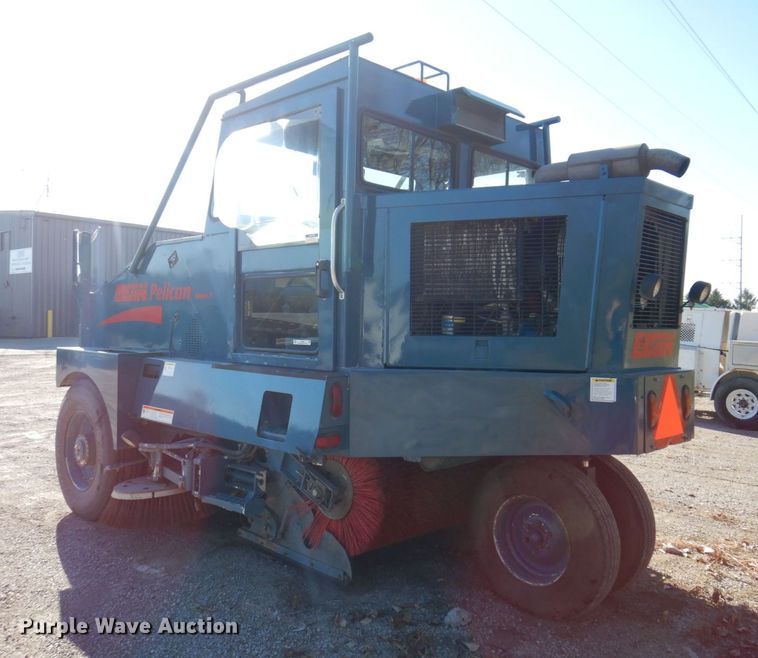 image for item JL9781 1995 Elgin Pelican Series P  street sweeper