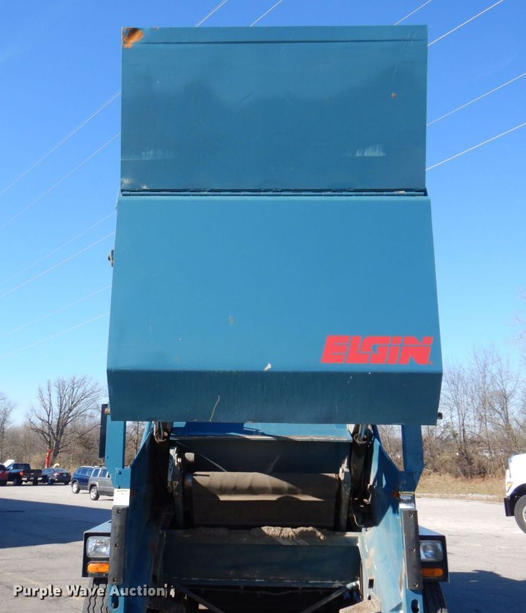 image for item JL9781 1995 Elgin Pelican Series P  street sweeper