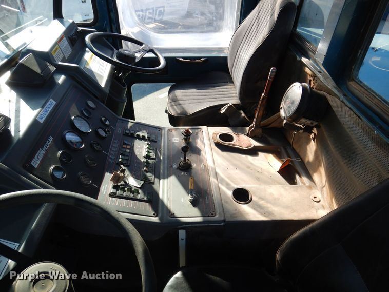 image for item JL9781 1995 Elgin Pelican Series P  street sweeper