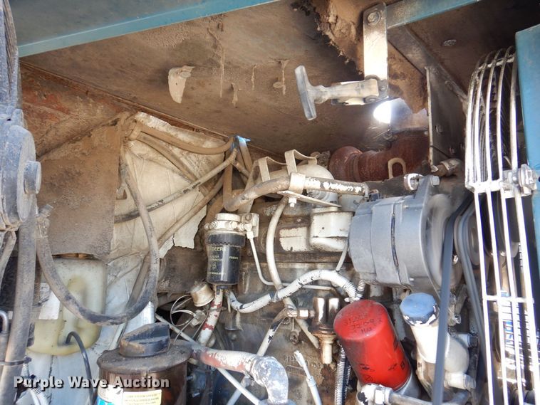 image for item JL9781 1995 Elgin Pelican Series P  street sweeper