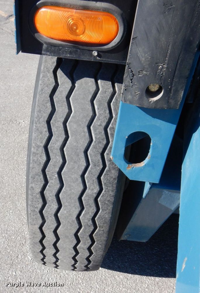 image for item JL9781 1995 Elgin Pelican Series P  street sweeper