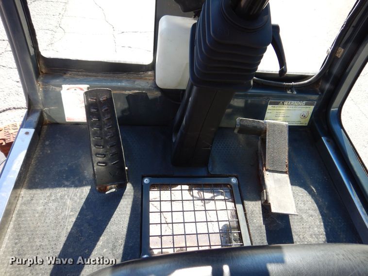 image for item JL9782 2010 Nilfisk Advance RS501  street sweeper