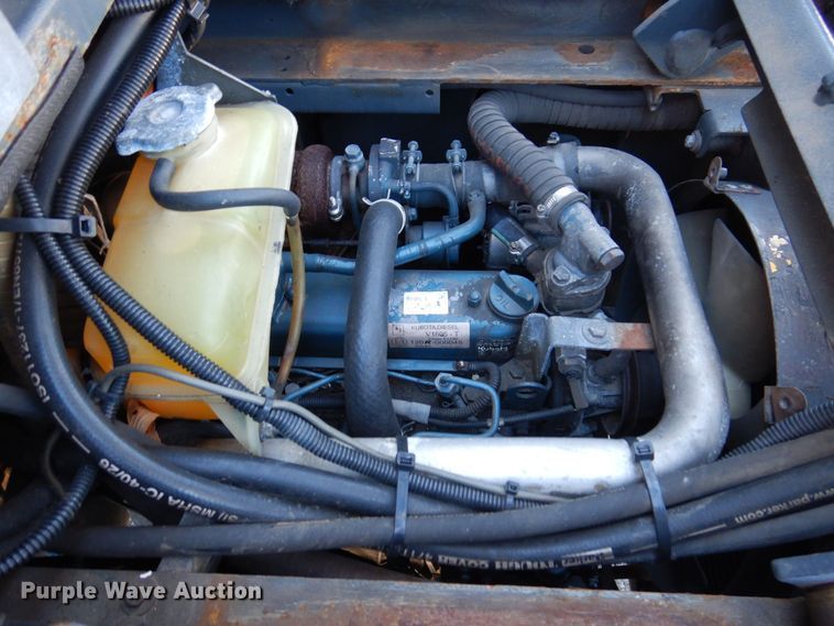 image for item JL9782 2010 Nilfisk Advance RS501  street sweeper