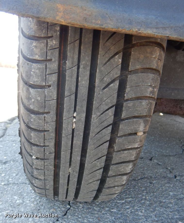 image for item JL9782 2010 Nilfisk Advance RS501  street sweeper