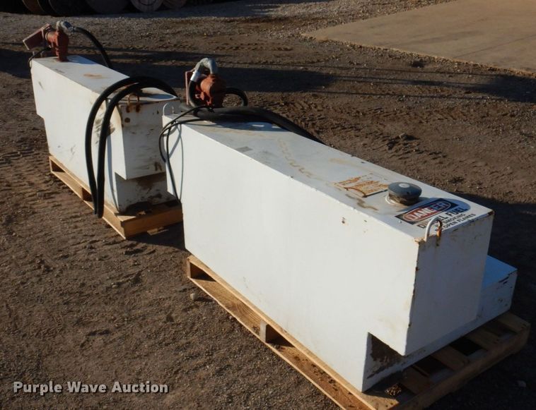 image for item JL9789 (2) Delta Consolidated Industries Inc 498000 auxiliary fuel tanks