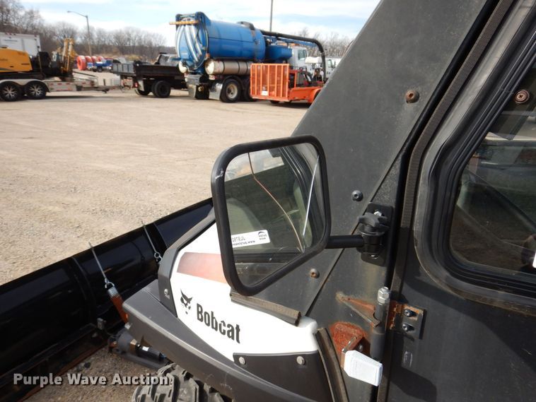 image for item JL9792 2013 Bocat 3400  utility vehicle