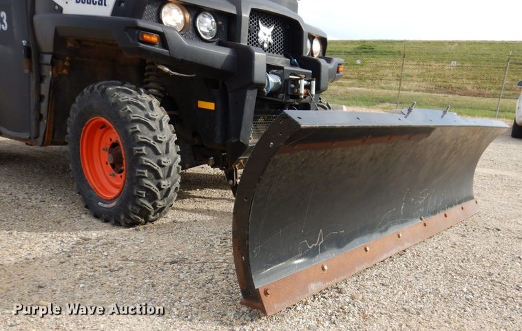 image for item JL9792 2013 Bocat 3400  utility vehicle