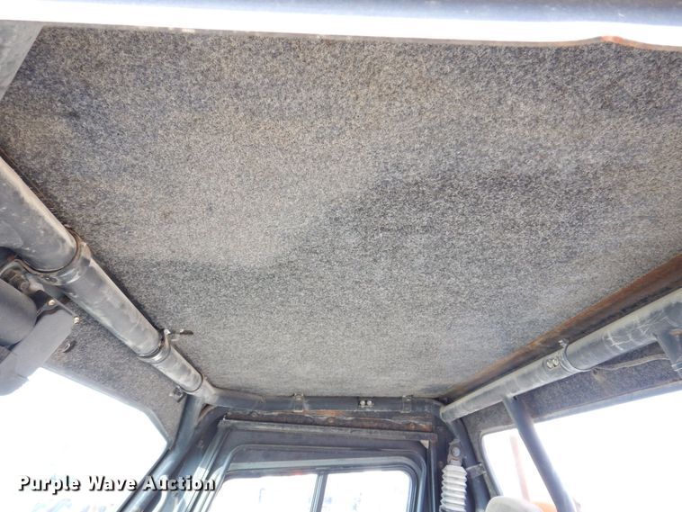 image for item JL9792 2013 Bocat 3400  utility vehicle