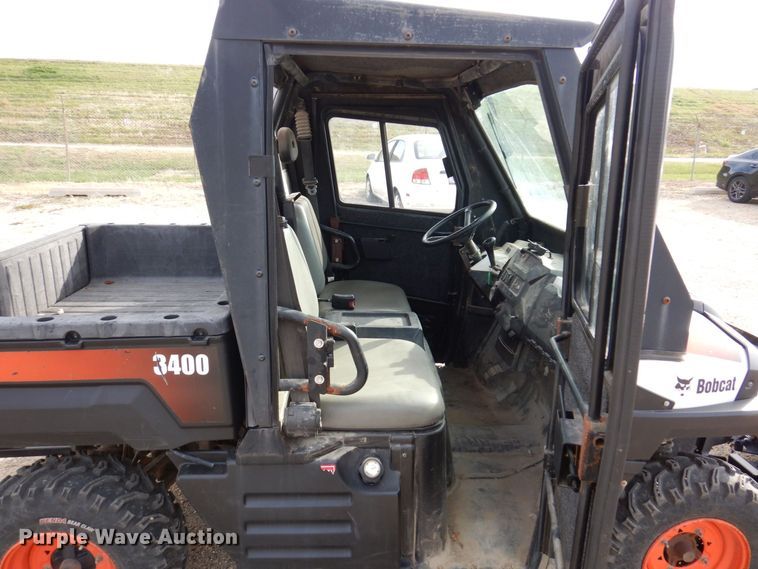 image for item JL9792 2013 Bocat 3400  utility vehicle