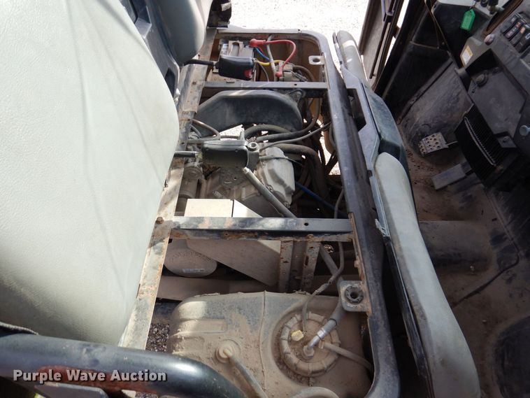 image for item JL9792 2013 Bocat 3400  utility vehicle