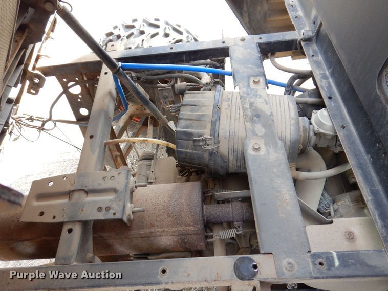 image for item JL9792 2013 Bocat 3400  utility vehicle