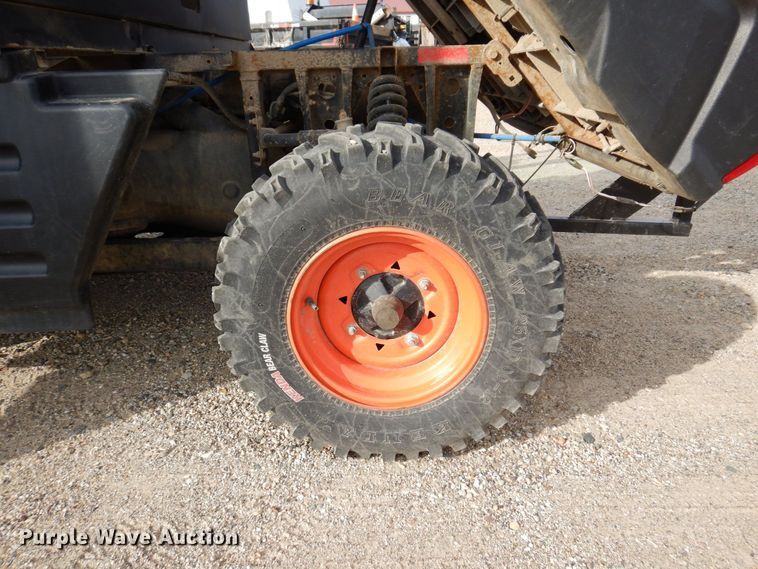 image for item JL9792 2013 Bocat 3400  utility vehicle