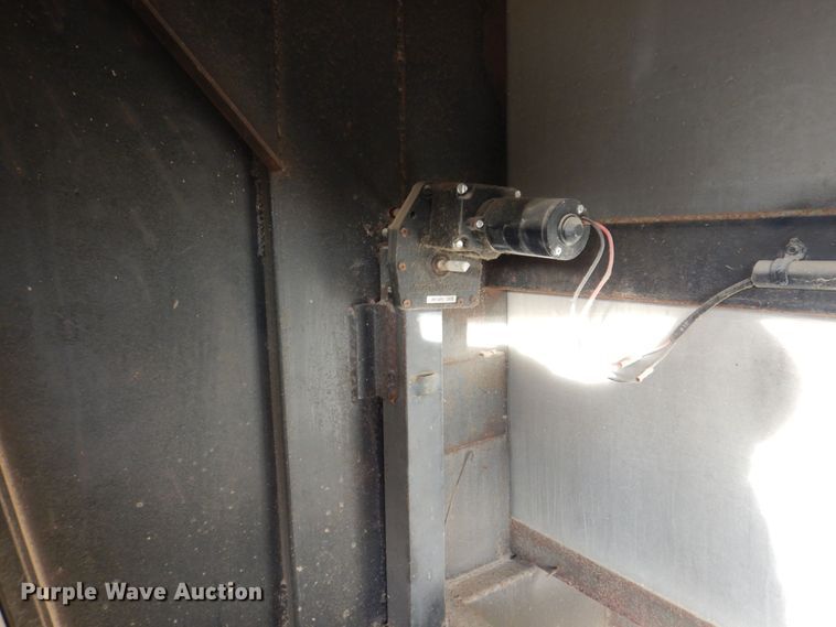 image for item JL9796 2008 Roadmaster  enclosed cargo trailer