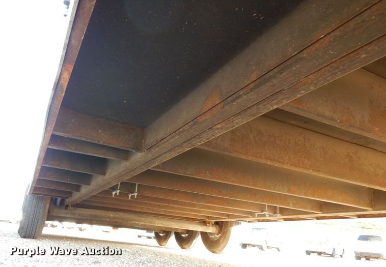 image for item JL9796 2008 Roadmaster  enclosed cargo trailer