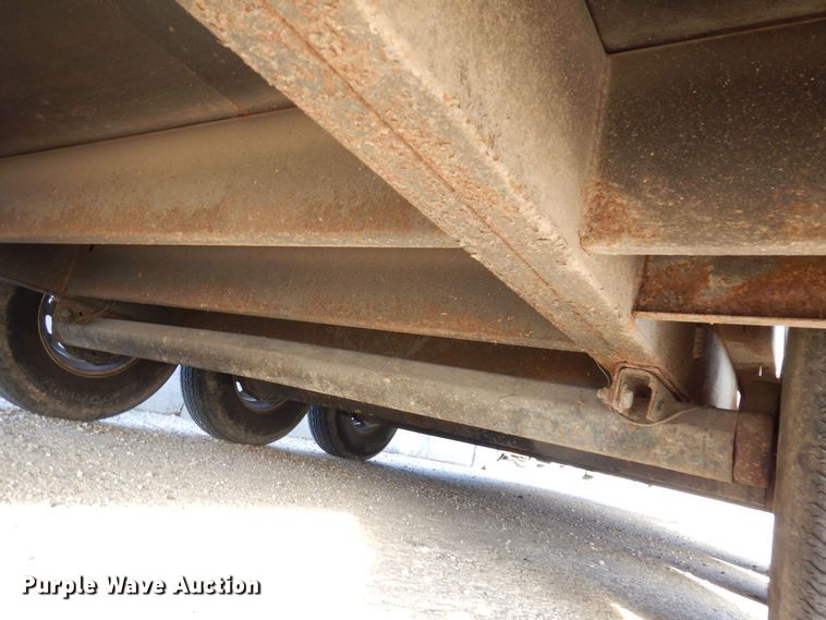 image for item JL9796 2008 Roadmaster  enclosed cargo trailer