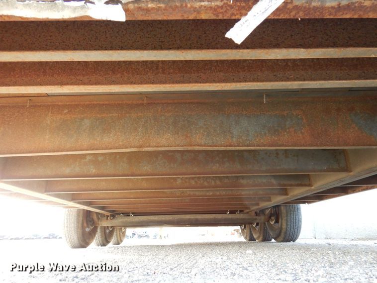 image for item JL9796 2008 Roadmaster  enclosed cargo trailer