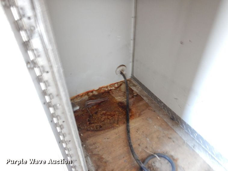 image for item JL9796 2008 Roadmaster  enclosed cargo trailer