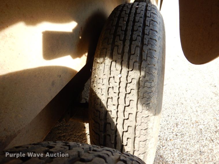 image for item JL9796 2008 Roadmaster  enclosed cargo trailer