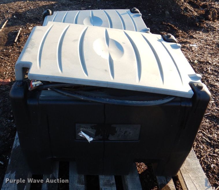 image for item JL9842 (2) 2018 AM Tank 58 poly auxiliary fuel tanks