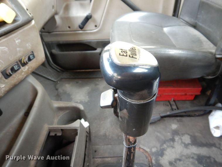 image for item JL9910 2006 Sterling A9500  semi truck