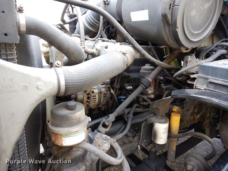 image for item JL9910 2006 Sterling A9500  semi truck