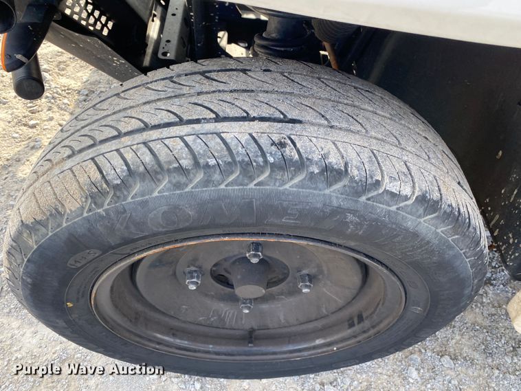 image for item JW9295 2015 Polaris Gem EM 1400 LSV  golf cart