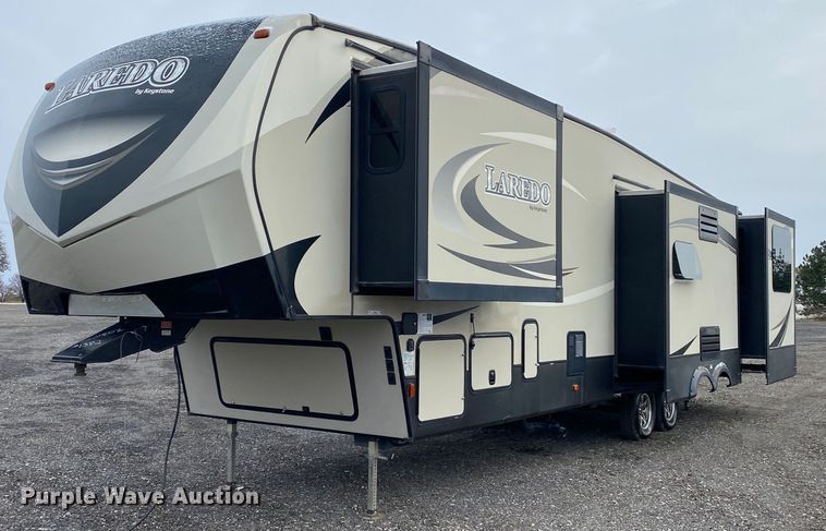 image for item JW9308 2017 Keystone Laredo  camper