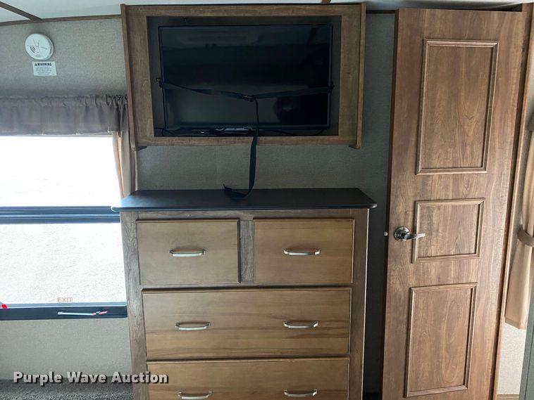 image for item JW9308 2017 Keystone Laredo  camper