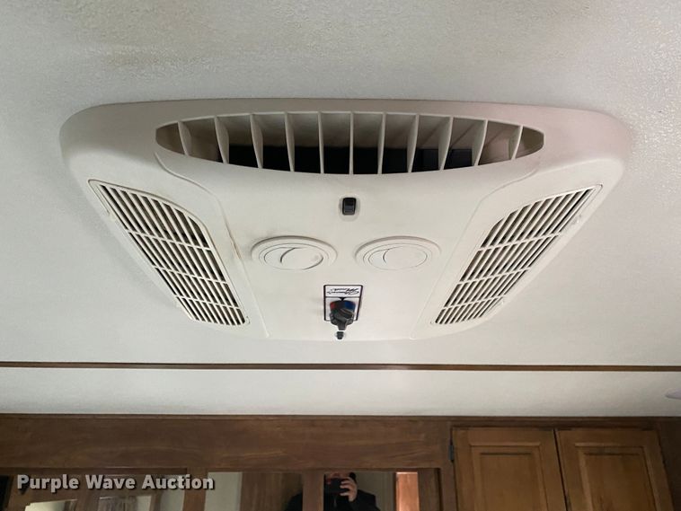 image for item JW9308 2017 Keystone Laredo  camper